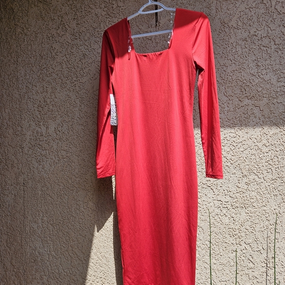 Almost Famous Long Red Dress - Picture 5 of 5